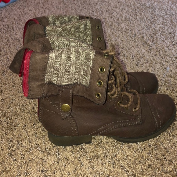 Combat boots - Picture 2 of 3